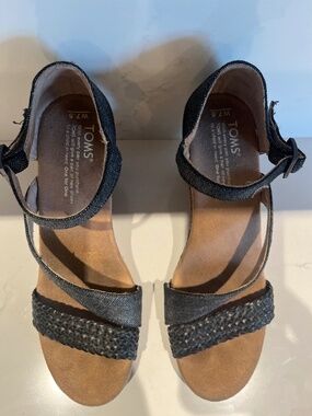 Toms Wedge Strap Sandals